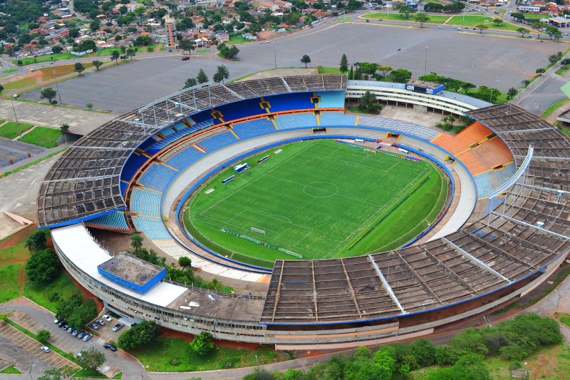 Estádio Serra Dourada - Melhor grama do Brasil